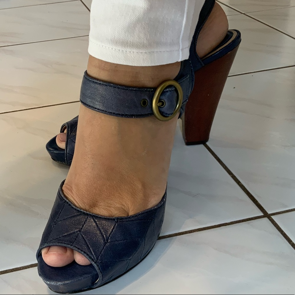 FRYE - 8.5 Lds EUC Emily Ankle Strap Blue Heels